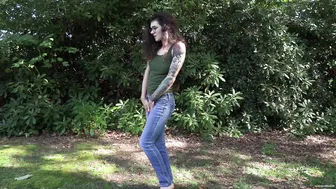 Ramona Vixen - Ramona Wets Her Jeans, RealDroplet, DesperVids