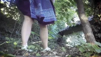 Huge Piss Streams 0002