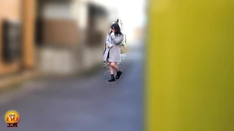 EE-824 04 Hidden camera footage of peeing in a Western-style toilet, part 4