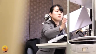 EE-824 05 Hidden camera footage of peeing in a Western-style toilet, part 4