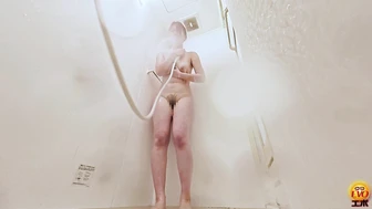 EE-822 02 Private shower secret pee