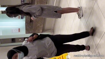 D0085 - Anxiety in Female Toilet Queues