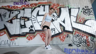 Claudia - Pissing Scene