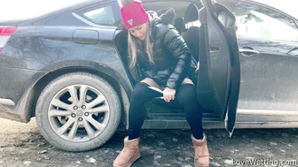 Naomi Bennet - Pissing Scene