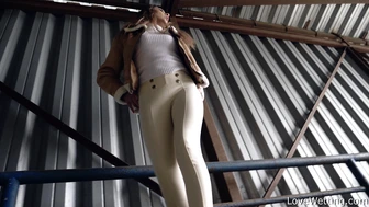 Vanessa Leone - Pissing Scene