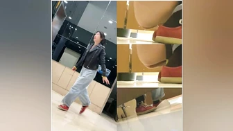 Owner of the fried chicken shop pee