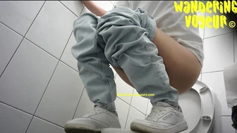 Public Toilet (515-525)