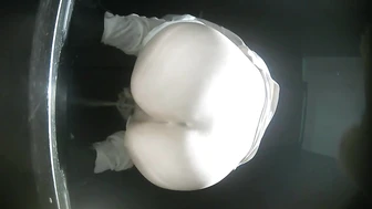 Bar Green Light Dozens of Girls Peeing (Part 7)