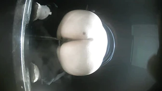 Bar Green Light Dozens of Girls Peeing (Part 7)