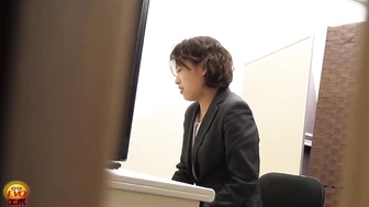 DLEE-422 01 Office Lady Unreasonable Farting and Pissing