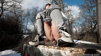 Alexa Throat - Pissing Scene