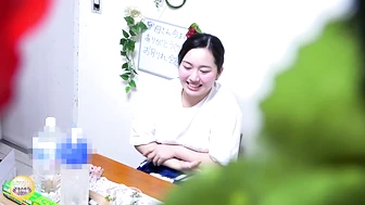 DLSL-674 05 Trouble in the girls' dormitory! Urinating in the nick of time.