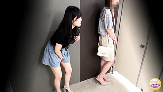 DLSL-678 02 Woman at the limit of her urge to urinate unleashes explosive guerrilla urination