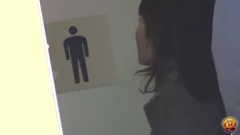 EE-145 01 Women lining up to pee in popular public toilet, JAV Collection, DesperVids EE-145 01 Women lining up to pee in popular public toilet, JAV Collection, DesperVids